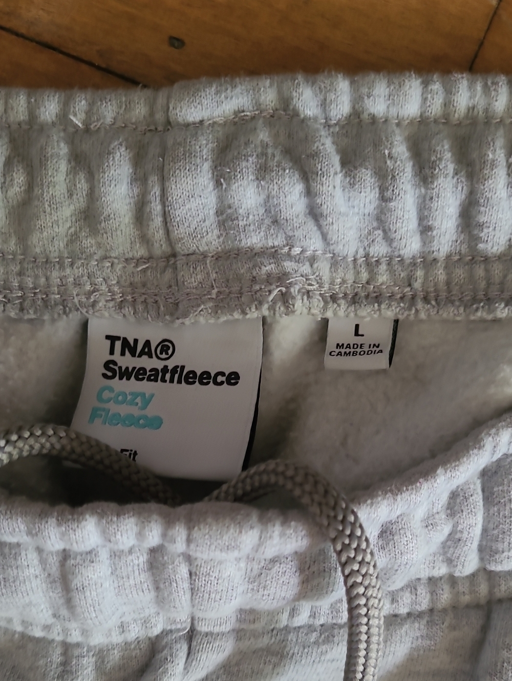 TNA Cozy Fleece Mega Cargo™ Sweatpants - Picture 4 of 7